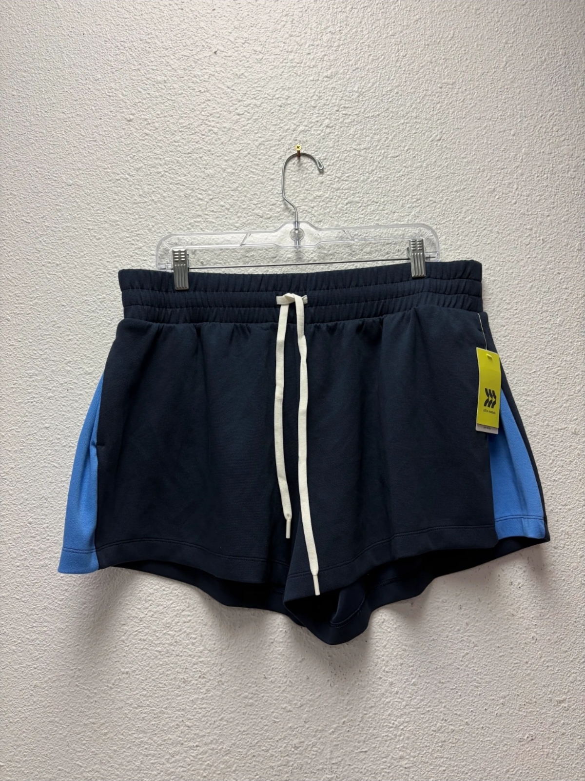 Womens Everyday Shorts Size Xl 591